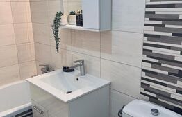 Apartament de vanzare, cu 4 camere, 94 mp, zona Andrei Muresanu