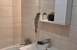 Apartament de vanzare, cu 4 camere, 94 mp, zona Andrei Muresanu