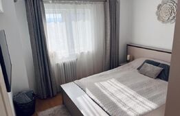 Apartament de vanzare, cu 4 camere, 94 mp, zona Andrei Muresanu