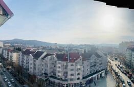 Apartament de vanzare, cu 4 camere, 94 mp, zona Andrei Muresanu