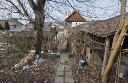 Casa de vanzare, cu 4 camere, 120 mp, teren de 1500 mp, zona centrala 