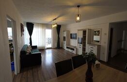 Apartament cu 3 camere, 77 mp, zona Independentei