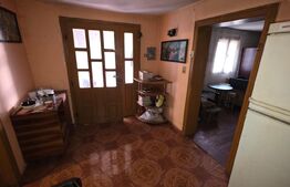 Casa saseasca de vanzare, Livezile