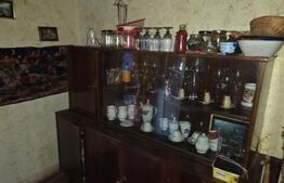 Casa saseasca de vanzare, Livezile