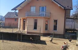 Casa individuala, 4 camerra, 400 mp, la 30 km de Bistrita 