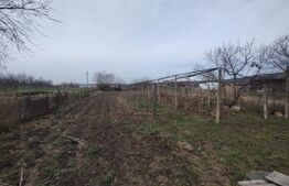 Casa 3 camere,120mp utili,1300 mp de teren intravilan,zona Sintereag