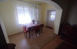 Casa 3 camere, 120mp utili, 13 ari, zona Sintereag