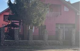 Casa semifinisata, 2 camere, 130 mp, cu spatiu comercial, zona Cepari