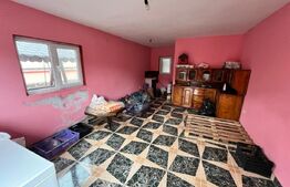 Casa semifinisata, 2 camere, 130 mp, cu spatiu comercial, zona Cepari