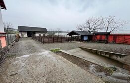 Casa cu 14 ari teren, finisata si mobilata, zona Cepari