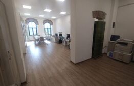 Cladire istorica, 5 camere, 600 mp, spatiu comercial+birouri, zona ultracentrala