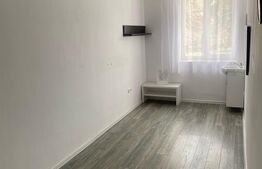 Spatiu comercial de Inchiriat, 3 incaperi, 80 mp, etaj 1, zona centrala