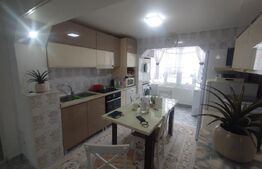 Apartament 2 camere,48mp,decomandat,etaj 3,zona centrala Nasaud