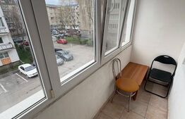 Apartament cu 4 camere, 80 mp, etaj 2, Bistrita