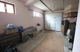 Casă de vânzare, cu 5 camere, 117 mp, zona Valea Rusului