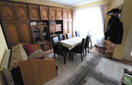 Casă de vânzare, cu 5 camere, 117 mp, zona Valea Rusului