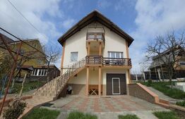 Casă de vânzare, cu 5 camere, 117 mp, zona Valea Rusului