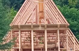 Cabane tip A, 4 camere, 300 mp/cabană, zona Colibița