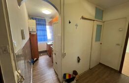 Apartament de vanzare, cu 2 camere, 40 mp, zona centrala