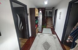 Casa 70 mp utili,700mp de teren,zona comunei Uriu