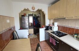 Apartament 2 camere, 47 mp utili, locație excelentă, zona Decebal