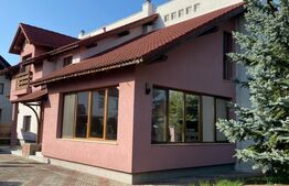 Casa de vanzare, cu 5 camere, 220 mp, zona Unirea