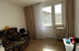 Apartament spațios cu 4 camere, 90 mp utili + balcon, zona Împăratul Traian