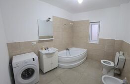 Apartament de inchiriat, cu 3 camere, suprafata de 95 mp, zona Decebal