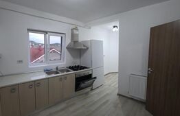 Apartament de inchiriat, cu 3 camere, suprafata de 95 mp, zona Decebal