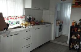 Casa traditionala cu 3 camere, 70 mp, teren 6000 mp, in zona Micestii de Campie