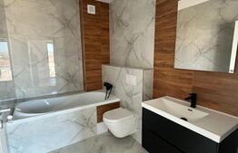 Apartament de vanzare, cu 3 camere, 67 mp, zona Independentei