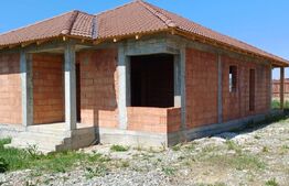 Casă la roșu 4 camere, 105 mp, 5 ari teren, zona Sigmir