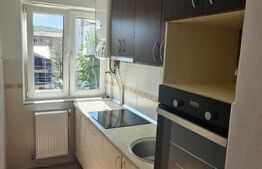 Apartament de vanzare, cu 2 camere, 49 mp, zona centrala 