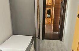 Apartament de vanzare, cu 2 camere, 49 mp, zona centrala 