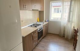 Apartament de vanzare, cu 2 camere, 50 mp, zona Decebal