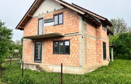 Casa spatioasa cu 4 camere, 150 mp, 10 ari teren / Schimb cu apartament 