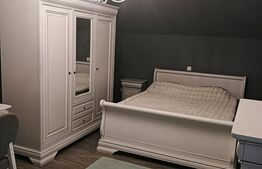 Casa individuala cu 5 camere, 240 mp,  12,8 ari teren, zona Valea Ghinzii