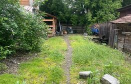 Casa de vanzare, cu 4 camere, 127 mp, 207 mp teren, zona centrala