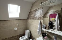 Apartament de vanzare, cu 4 camere, 119 mp, Bistrita