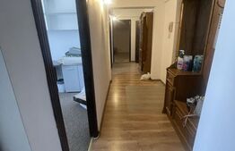 Apartament de vanzare, cu 4 camere, 80 mp, etaj 6, zona Independentei