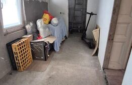 Casa cu 2 camere,70 mp,zona centrala