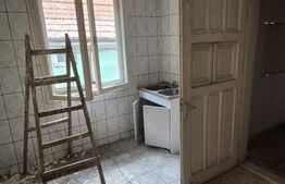 Casa cu 2 camere,70 mp,zona centrala