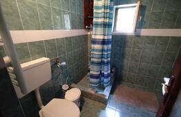 Cabana 3 cam,2 nivele 100 mp+teren extravilan 2,5 ha+1 ha padure, langa Nasaud