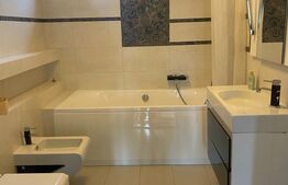 Casă individuală de vânzare, 250 mp utili, teren 1200 mp, zona Unirea