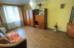Apartament de vanzare, cu 4 camere, 78 mp, zona Sud