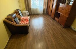 Apartament de vanzare, cu 4 camere, 78 mp, zona Sud