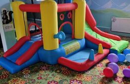 Afacere la cheie, spalatorie auto plus spatiu de joaca, 350 mp, Bistrita