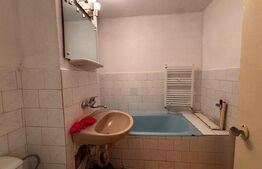 Apartament cu 2 camere, decomandat, 55 mp, zona Cr Vivu