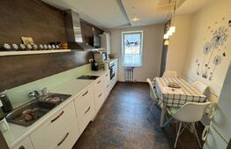 Apartament cu 3 camere, decomandat, 65 mp, etaj 3/4, mobilat și utilat, Bistrita