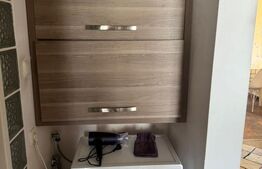 Apartament cu 3 camere, decomandat, 65 mp, etaj 3/4, mobilat și utilat, Bistrita